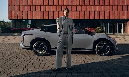 Exciting Fastback rear styling