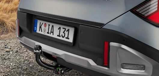 Tow bar, detachable.